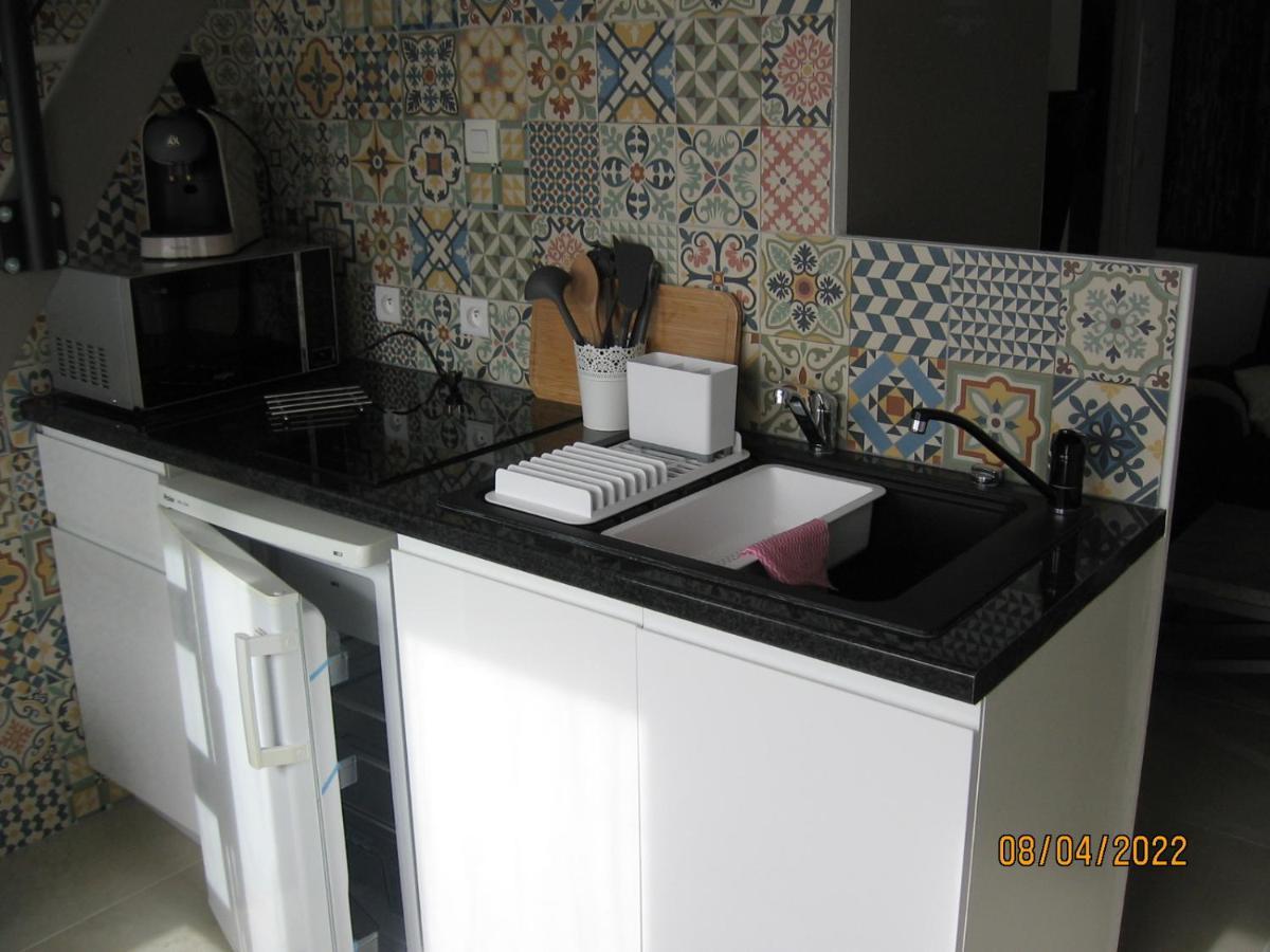 Appartement Avec Chambre En Mezzanine Rognac Dış mekan fotoğraf