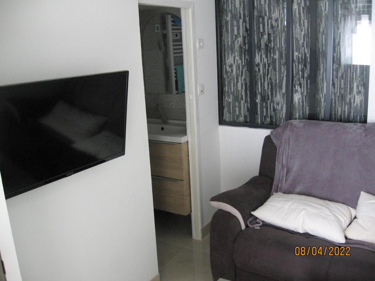 Appartement Avec Chambre En Mezzanine Rognac Dış mekan fotoğraf