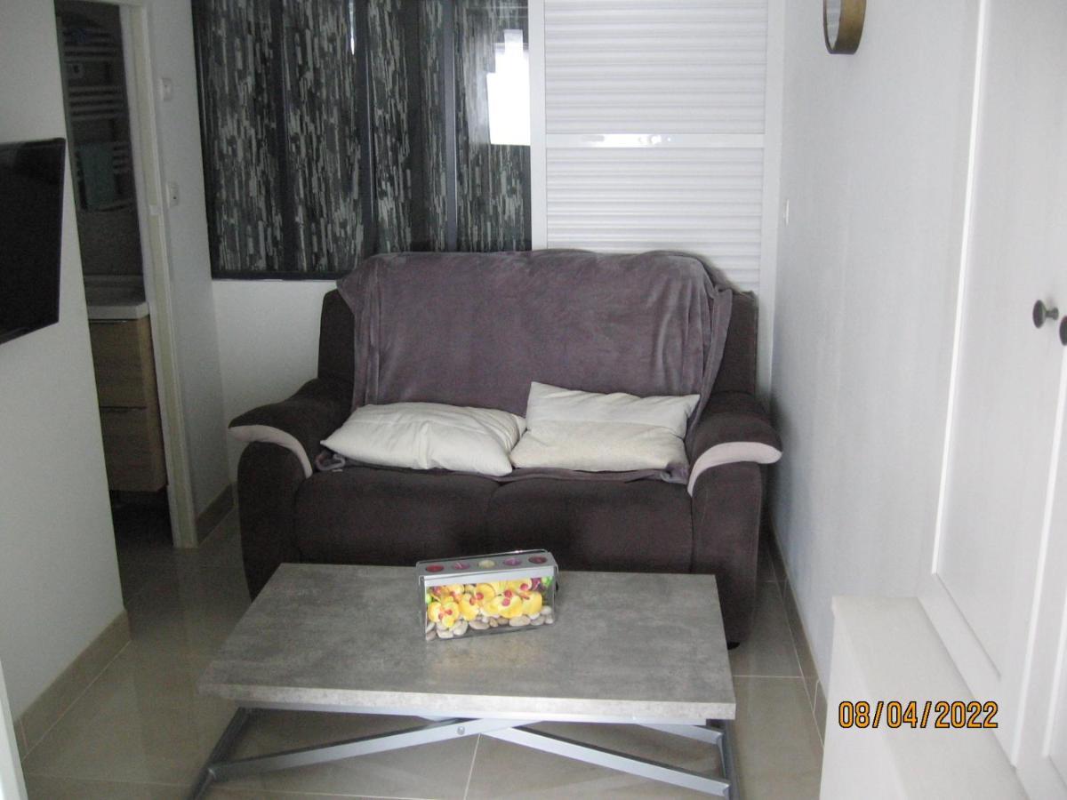 Appartement Avec Chambre En Mezzanine Rognac Dış mekan fotoğraf